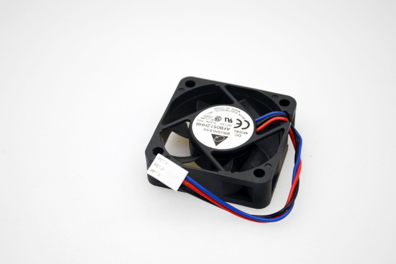 DELTA AFB0512HHB 50x50x15mm 50mm 5015 12V DC Brushless CPU Cooling Fan 3wire