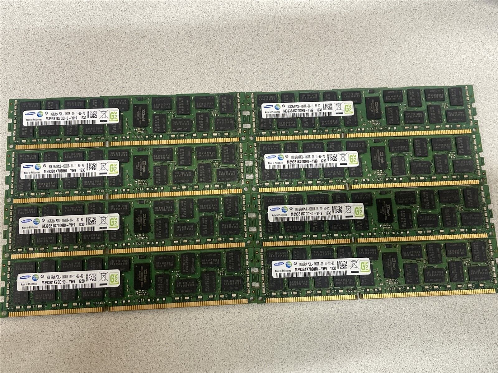 SAMSUNG 64GB(8x8GB) 2Rx4 PC3L-10600R DIMM ECC SERVER MEMORY M393B1K70DHO-YH9