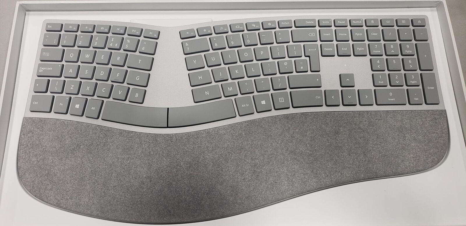 Microsoft Surface Ergonomic Keyboard SC Bluetooth English UK US Hdwr Gray