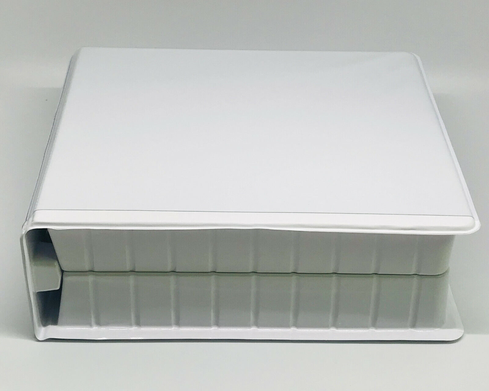 1 PC 40-CD/DVD Binder Album Case White w White 2CD Sleeves, PS-WHT-40&SF006WHT