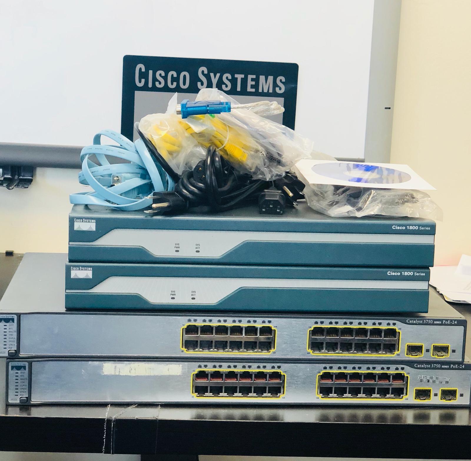 Cisco CCNA and CCNP home lab kit with stack cable