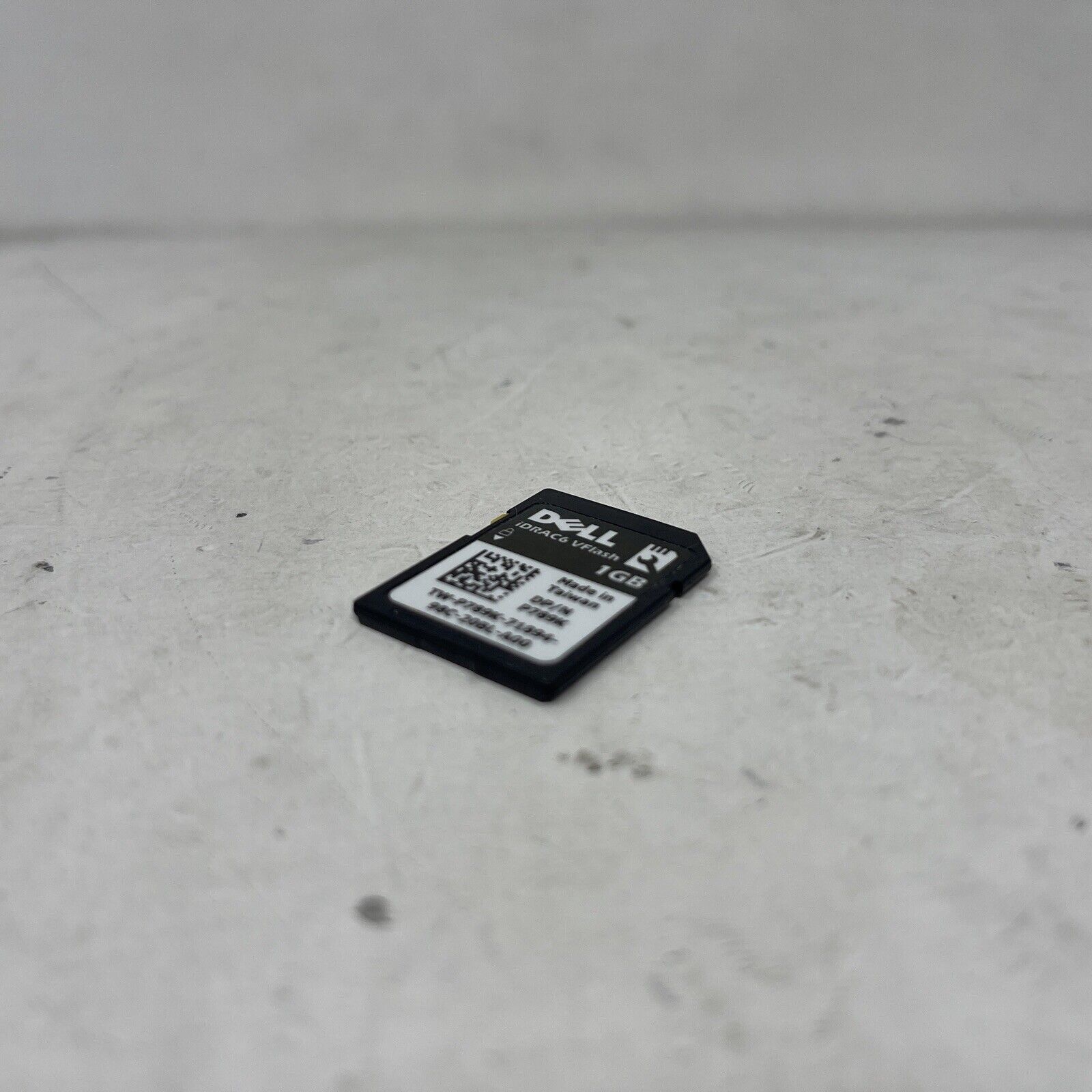 P789K Dell iDRAC6 VFlash 1GB SD Card