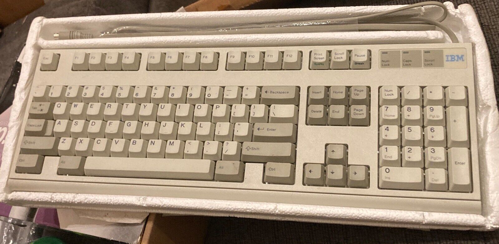 IBM Model M2 1395300 Vintage PS/2 Mechanical Clicky Buckling Spring Keyboard