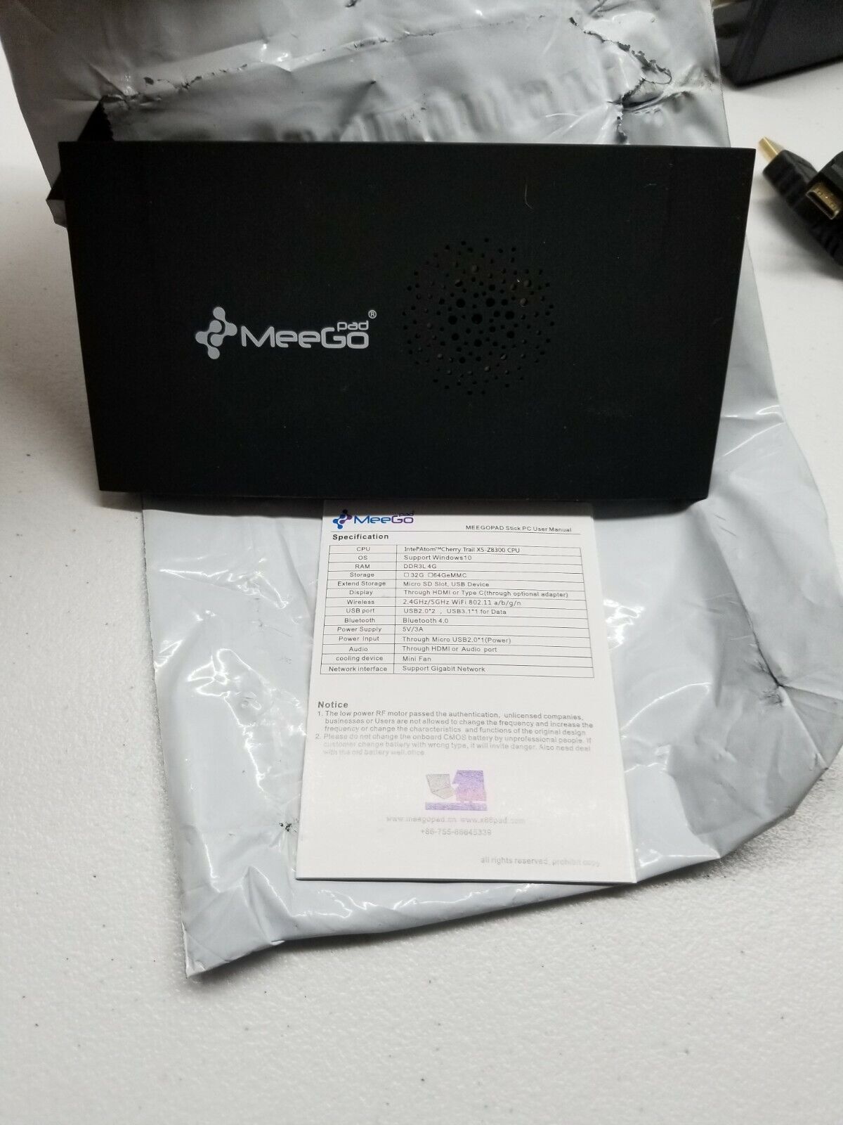 MeeGOPad T09 4GB RAM Type-C Mini PC Box,Licensed Windows 10 Intel x5-Z8300 Dual