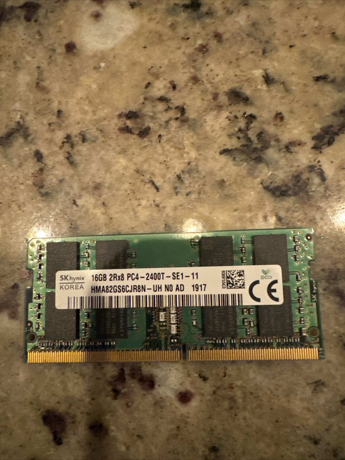 SK Hynix 16GB 2Rx8 PC4-2400T SODIMM Laptop RAM Memory HMA82GS6AFR8N-UH