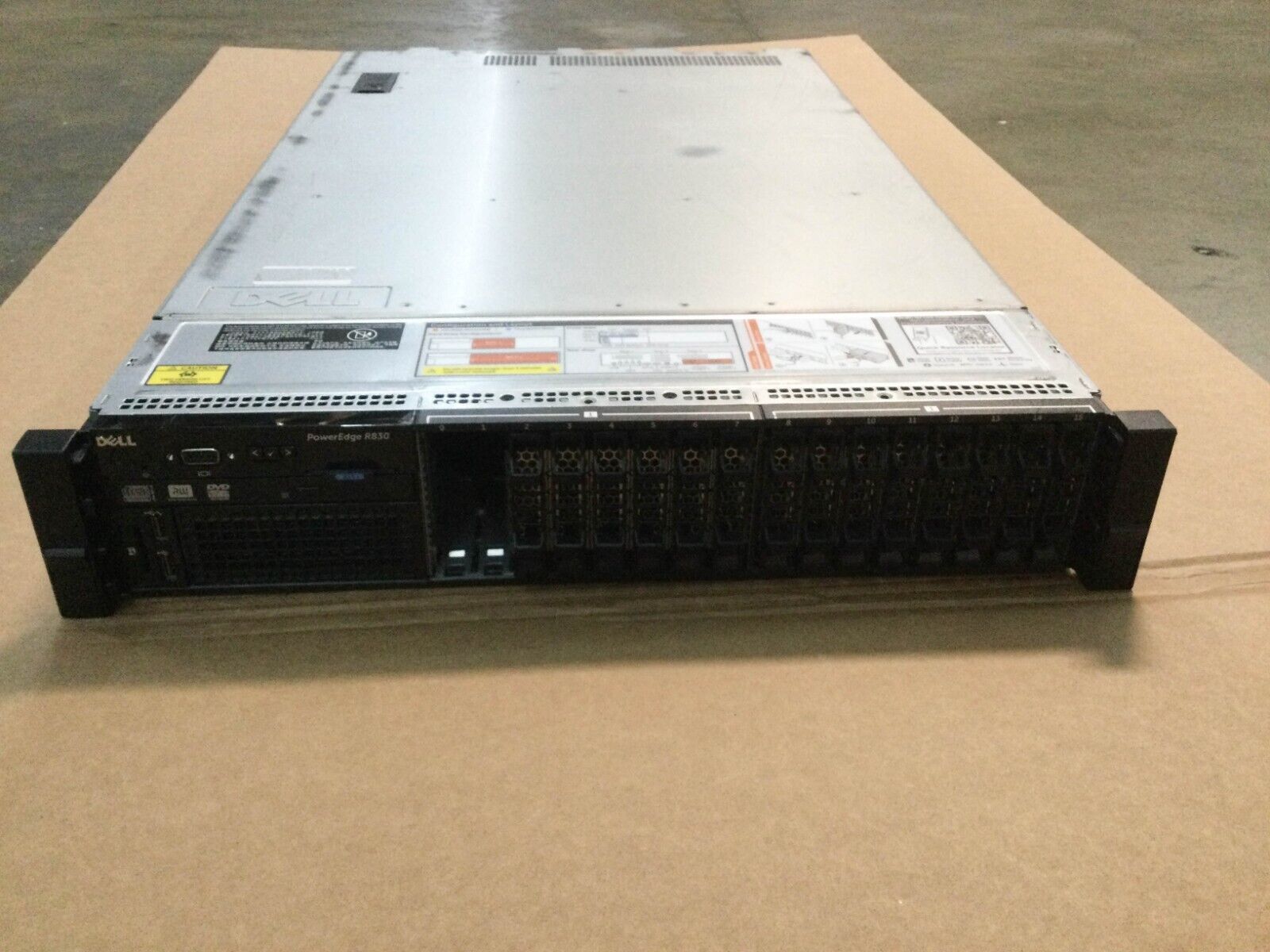 Dell PowerEdge R830 2.5'' CTO Server, No HDD/RAM/CPU/CARD