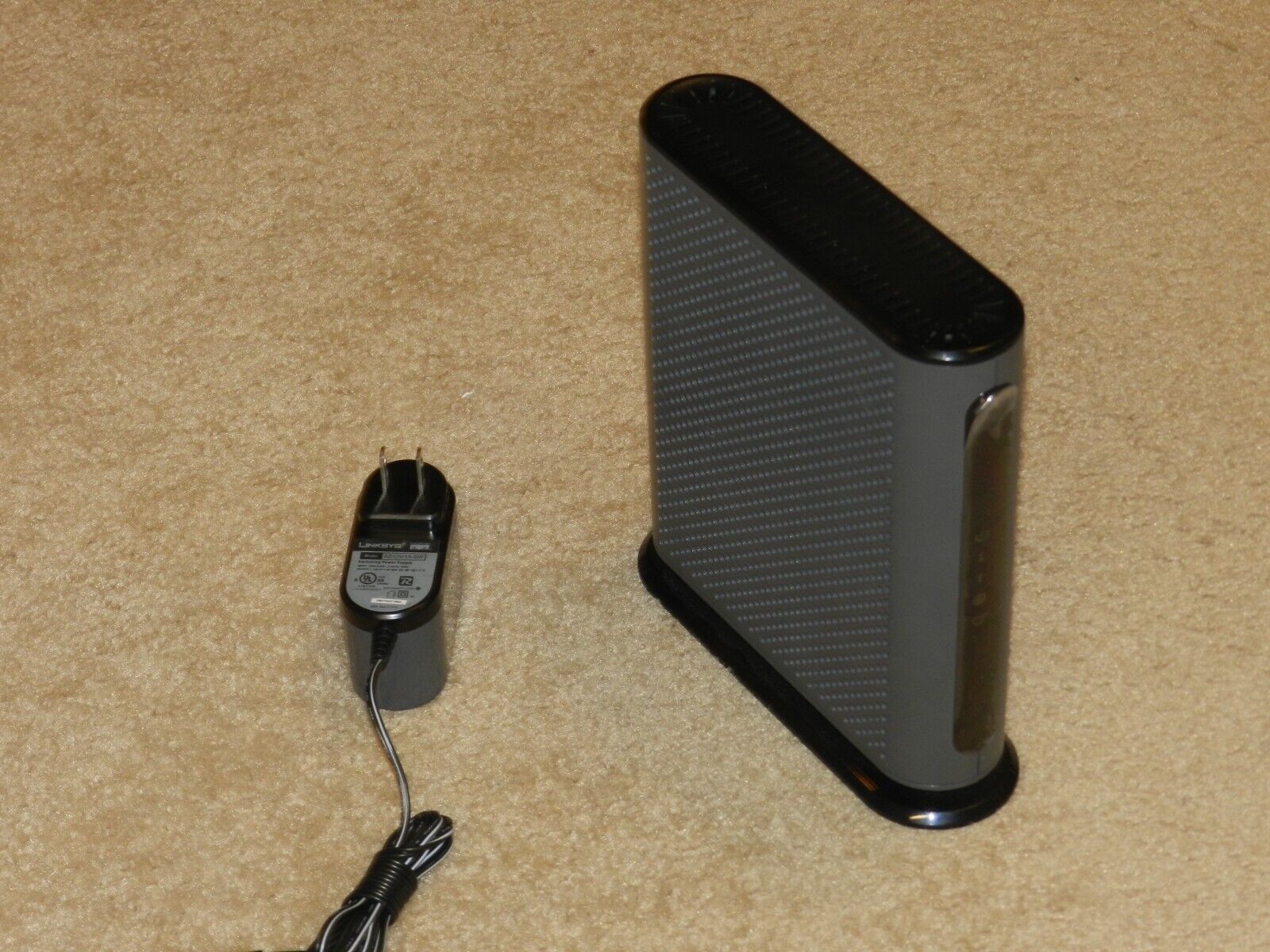 Motorola MB8611 Black Ultra Fast DOCSIS 3.1 MultiGigabit Cable Modem TESTED WORK