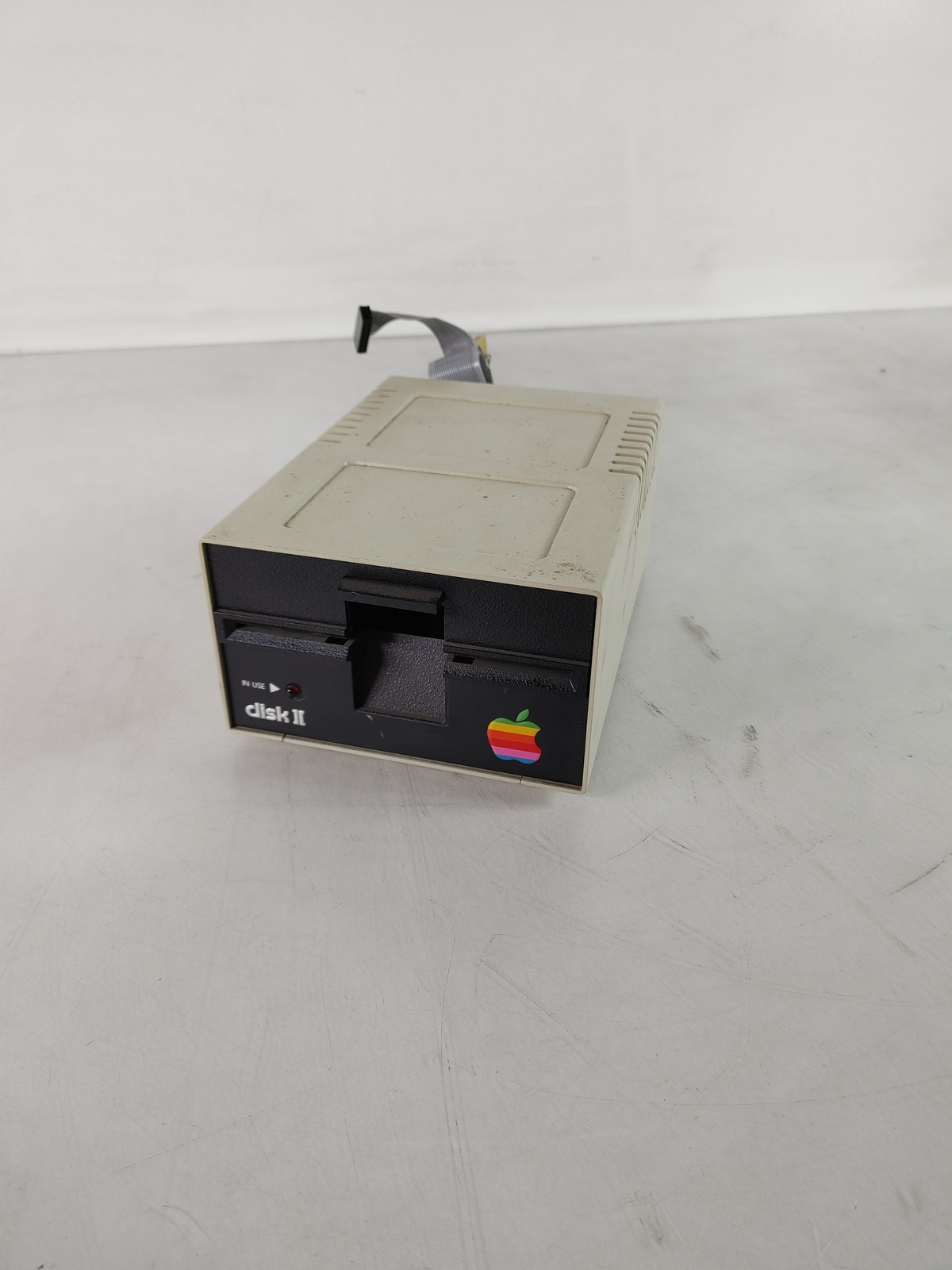 Vintage Apple 825-5026-A A2M0003 Disk II 5.25 Floppy Disk Drive