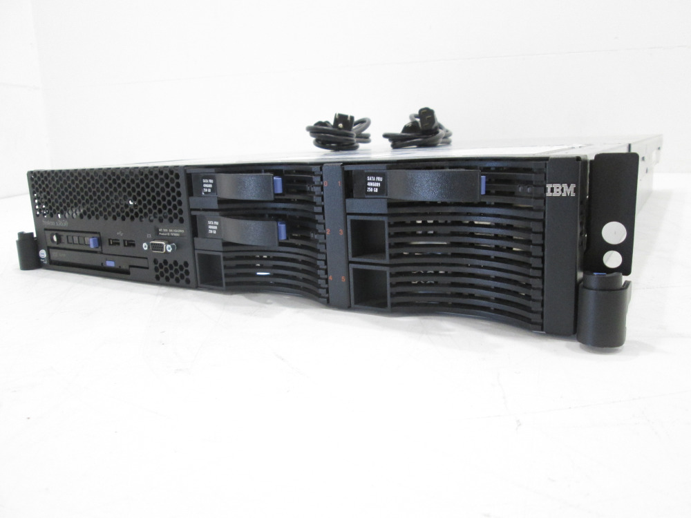 IBM 7979-AC1 X3650 CTO CHASSIS 2U SERVER 1x E5205 1.86 GHZ, 4GB RAM, 3x 250GB HD