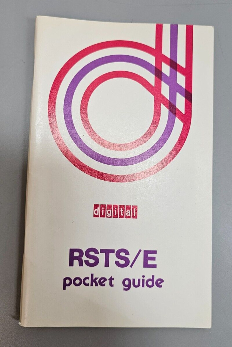 Vintage 1976 DEC Digital Equipment RSTS/E Pocket Guide