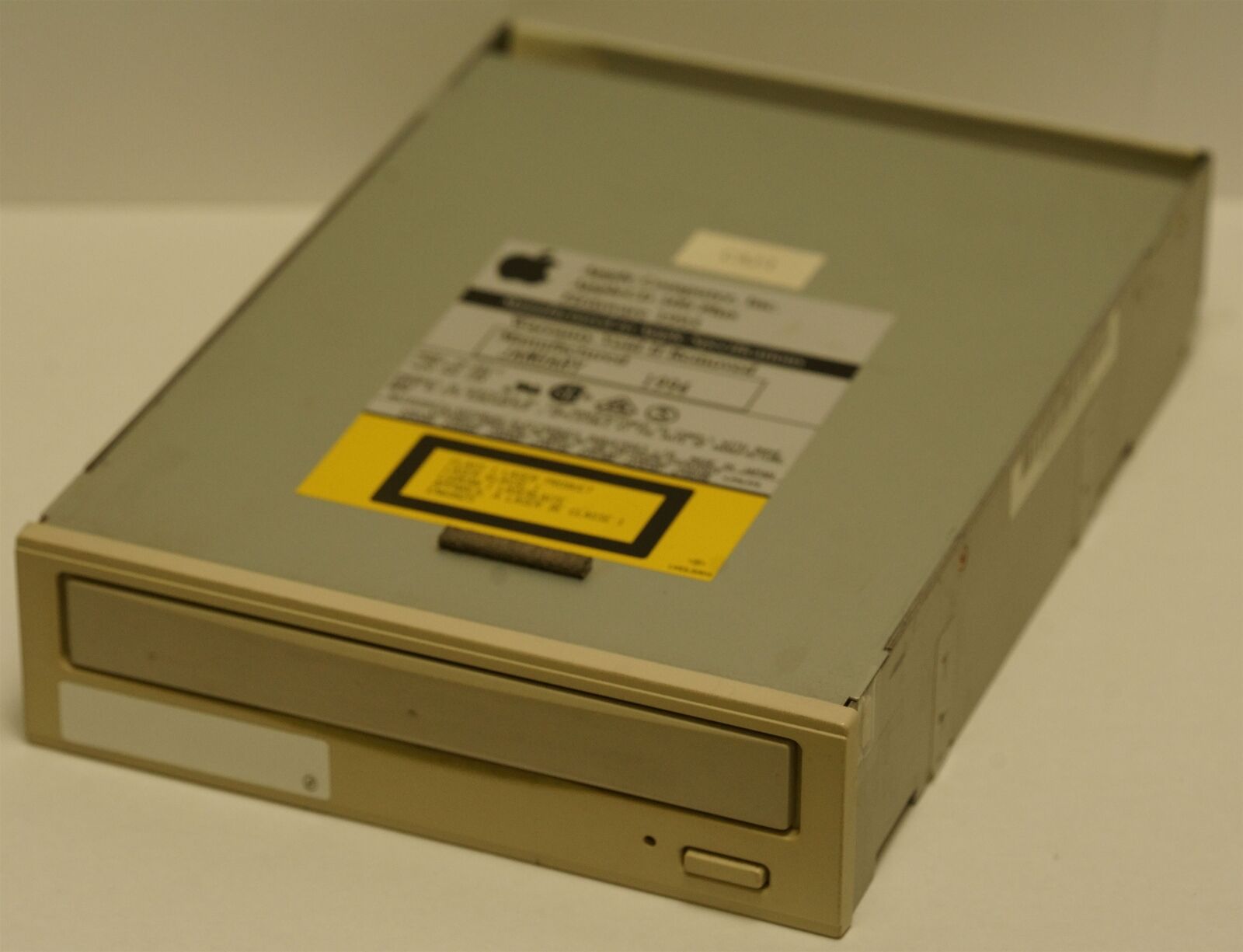 AppleCD 300 Plus CR-503-C ,SCSI, Jan 1994 , for Macintosh