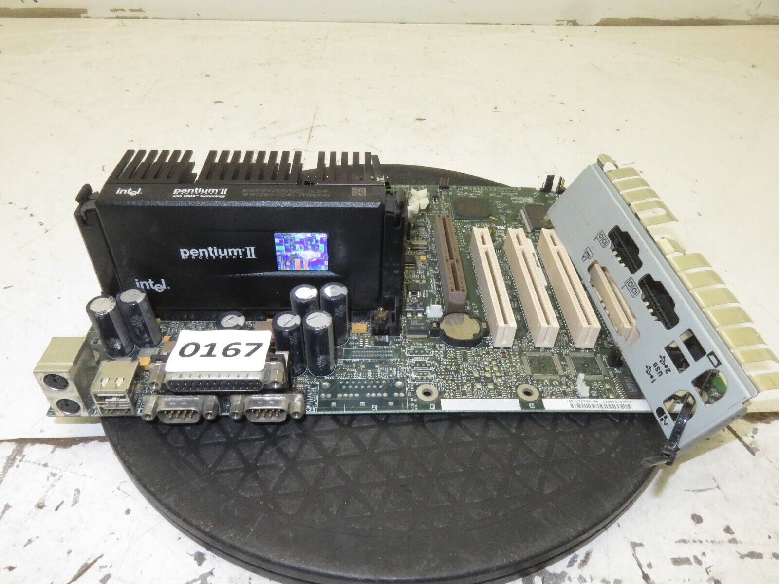 Intel AL440LX Motherboard w/ Intel PII Pentium 2 233MHz 32MB Ram
