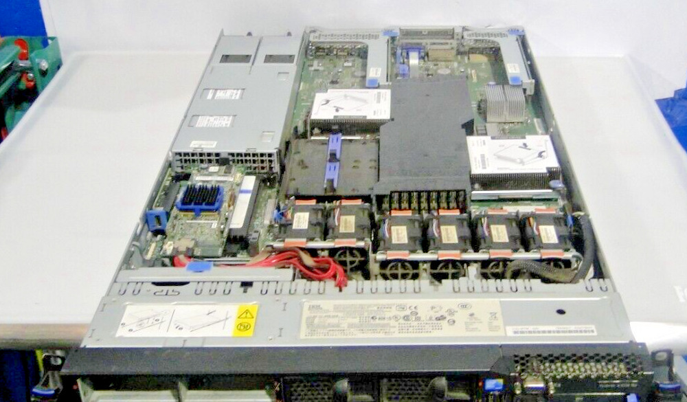 IBM System x3550 M3 Server 2 Xeon L5640 2.27GHz 68G RAM Serve RAID No HD 12224-1