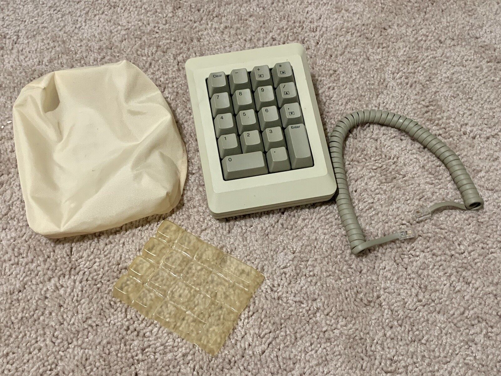 1984 Macintosh M0001 Numeric Keypad M0120 Cable Tested Works Dust Cover