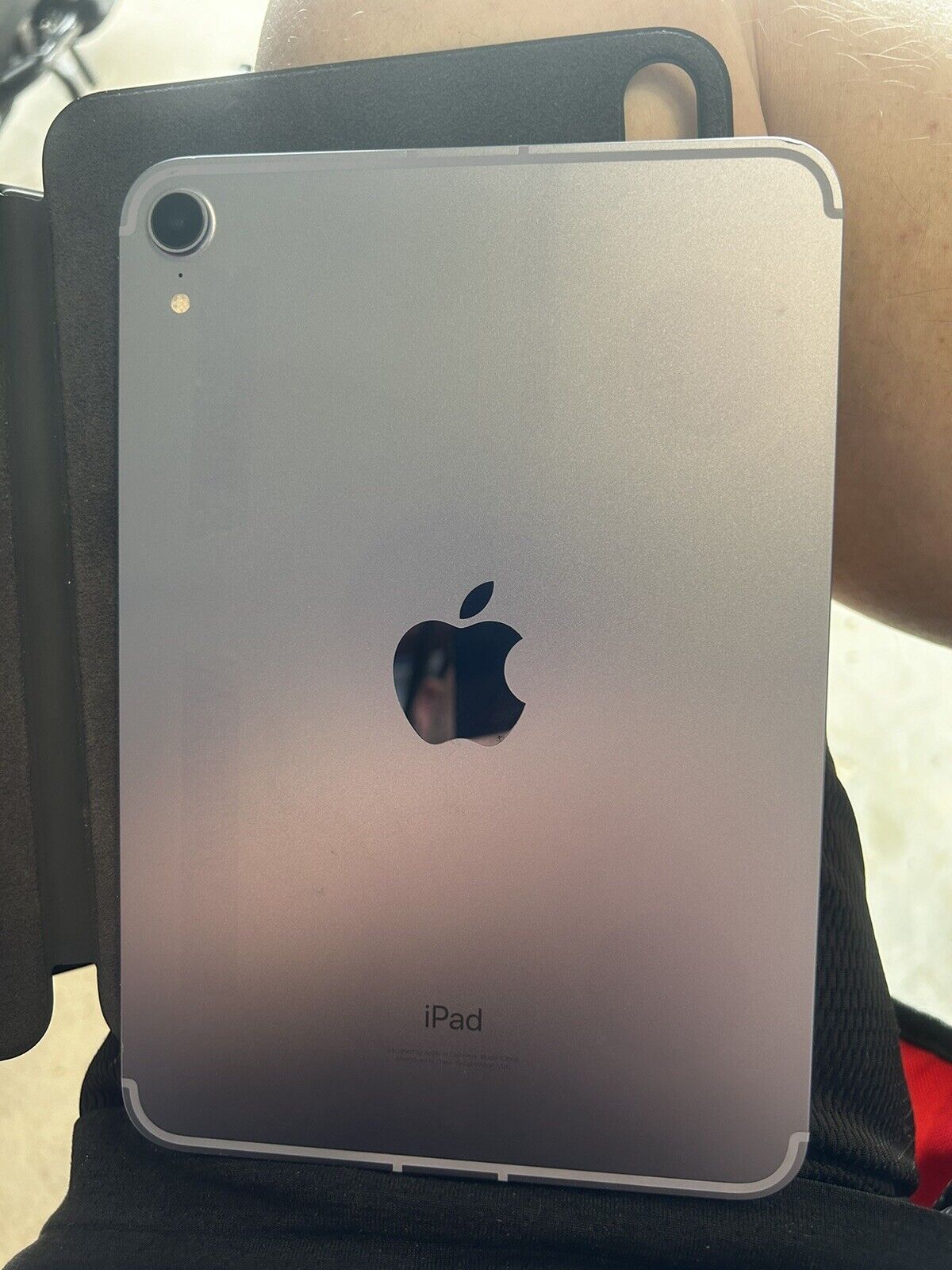 Apple iPad MINI 6th Gen WiFi + Cellular 64GB Purple - Right Side Line