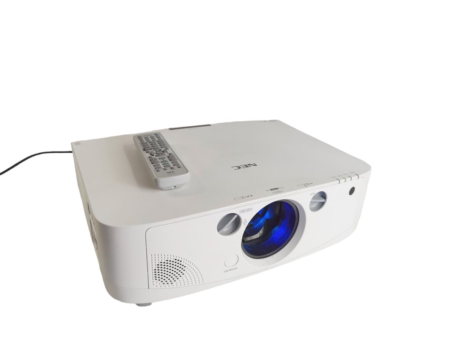 NEC NP-PA550W WXGA 3LCD Widescreen Projector 5500 Lumen 2497 Lamp Hours W/Remote