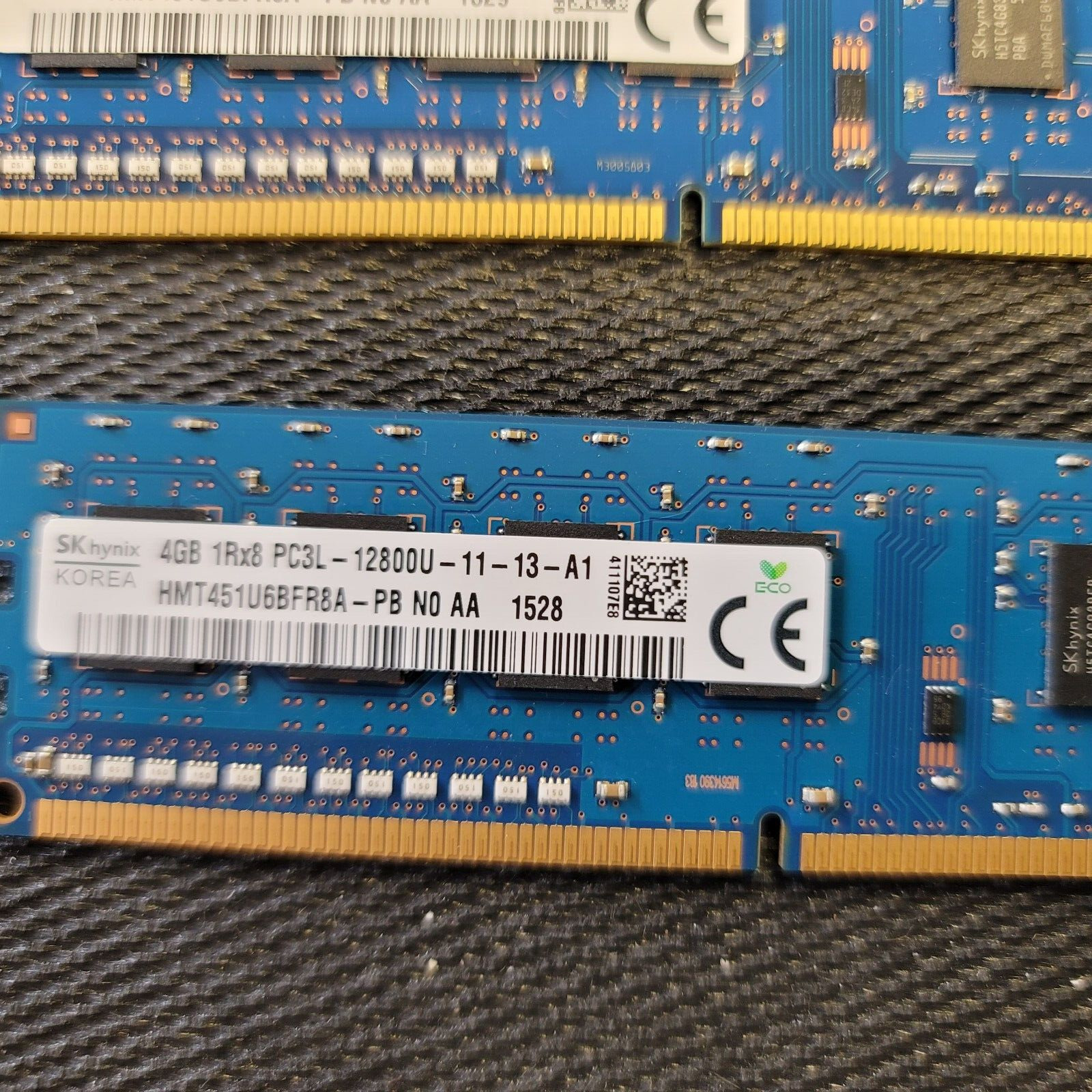 Hynix 8GB (2x4) 240-Pin DDR3L 1600 (PC3L-12800)