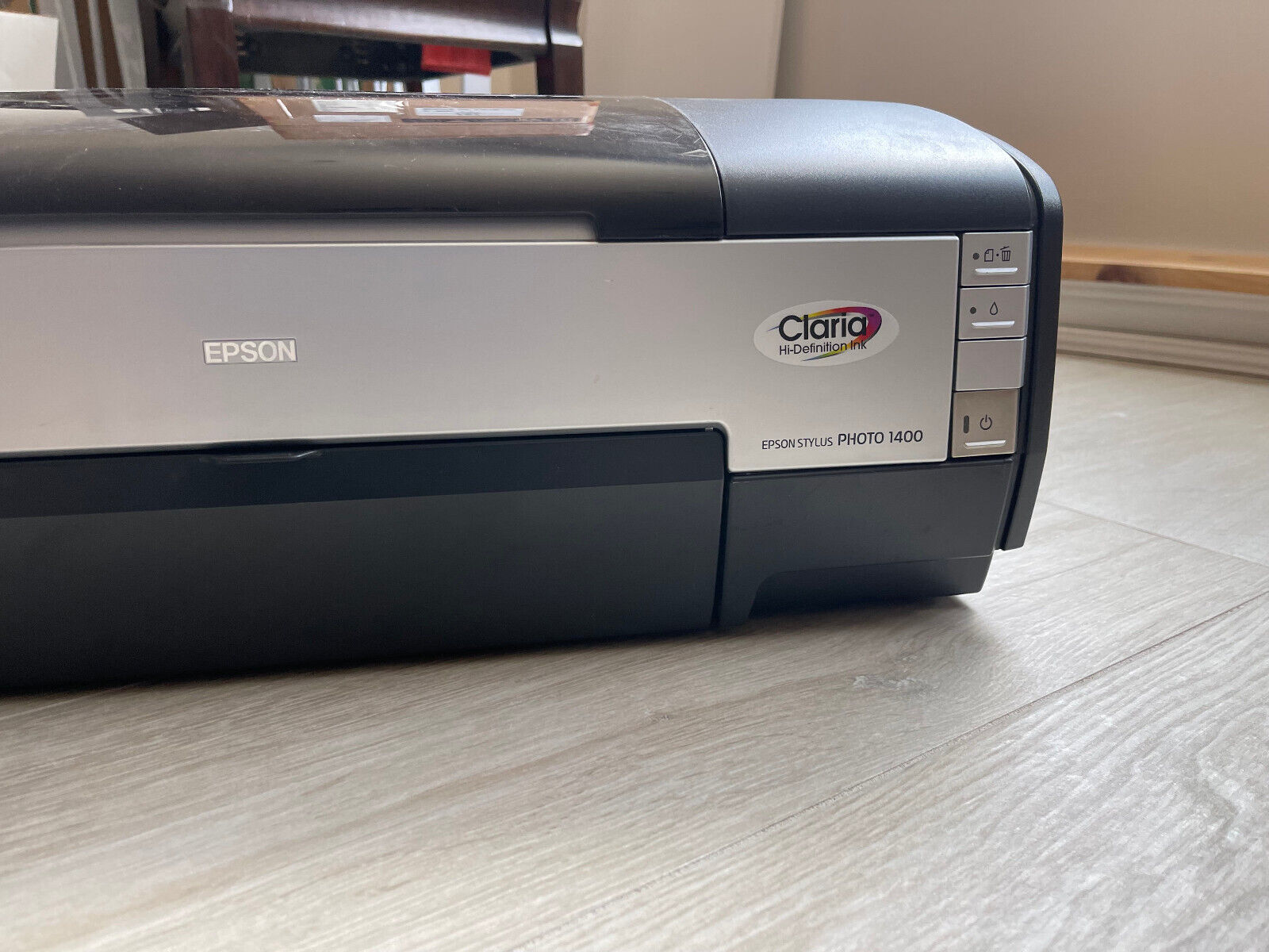 Epson Stylus Photo 1400 Wide-Format Color Inkjet printer
