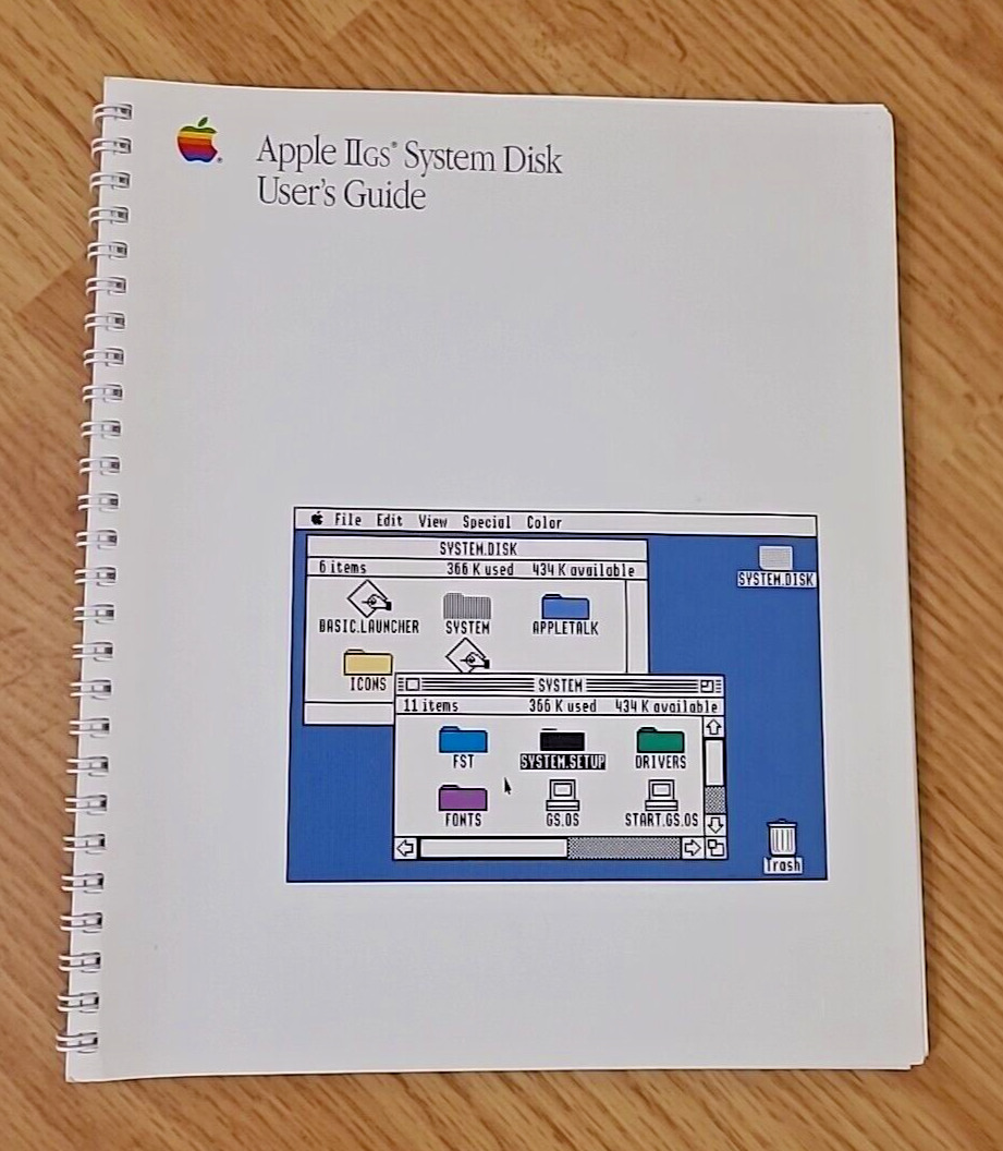 Vintage Apple Manuals: 1988 Apple IIgs System Disk - Users Guide 030-1495-B