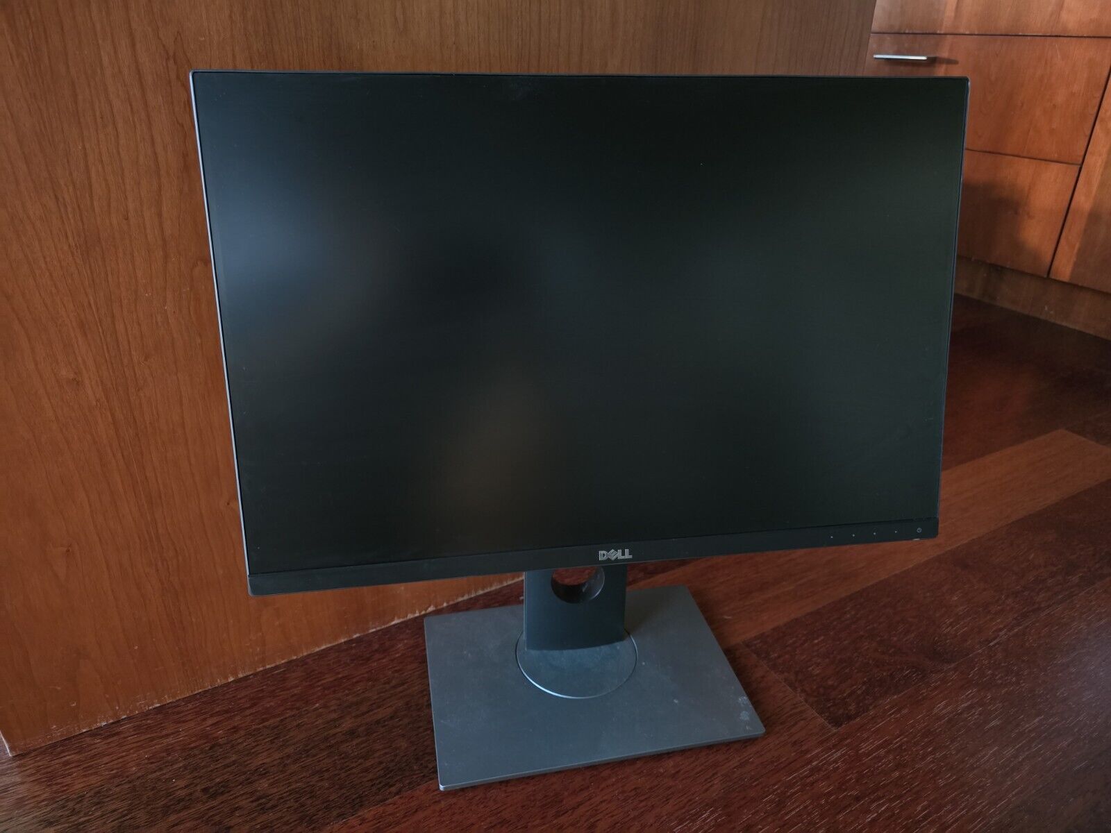 Dell UltraSharp U2415 24in Widescreen IPS Monitor Grade A With all cables