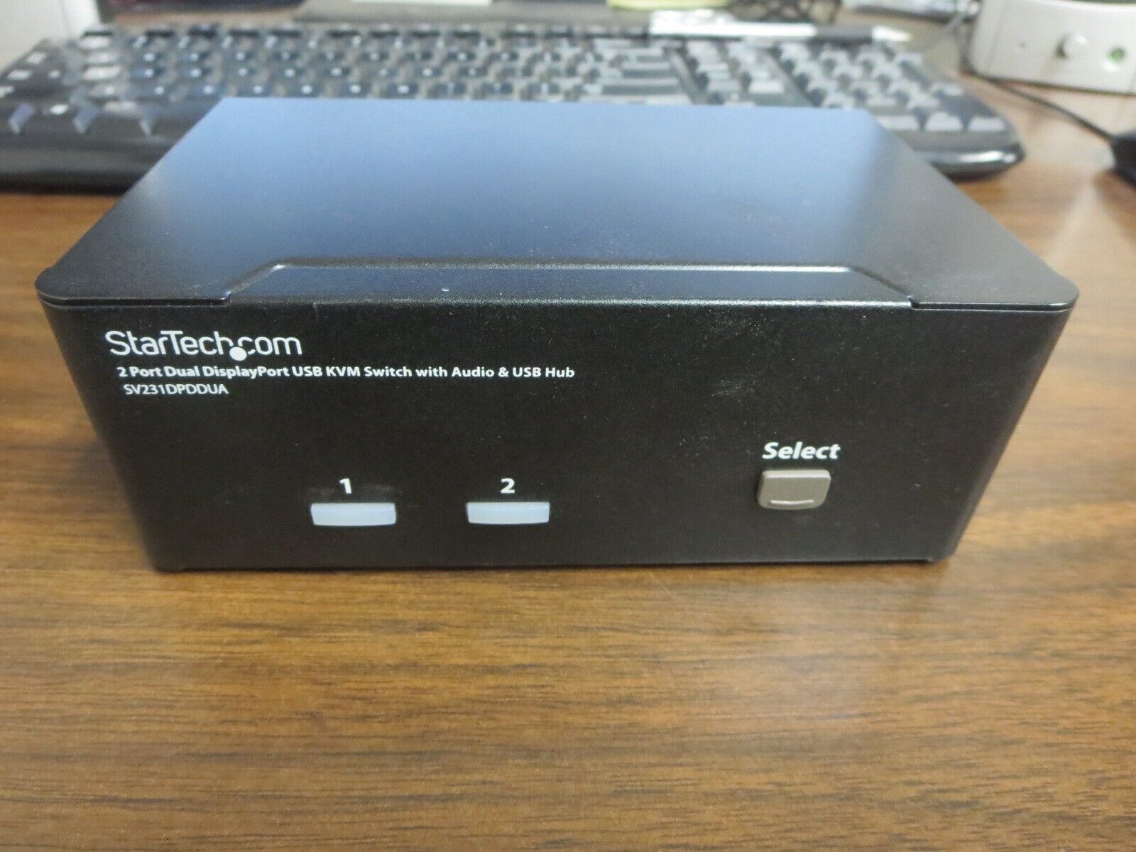 StarTech.com  (SV231DPDDUA) 2-Ports Dual DisplayPort USB KVM Switch Audio/US Hub