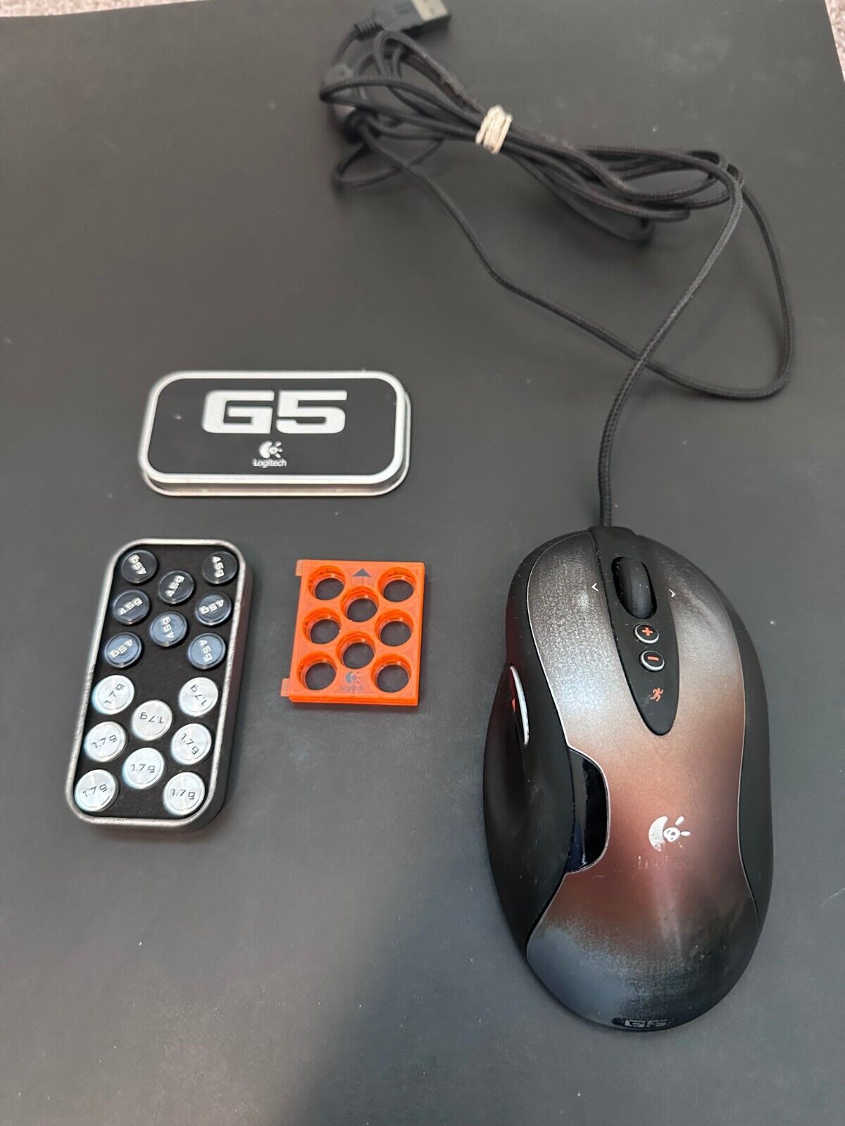 RARE Logitech G5 USB Laser Gaming Mouse w/ Adjustable Weight Cartridge and DPI