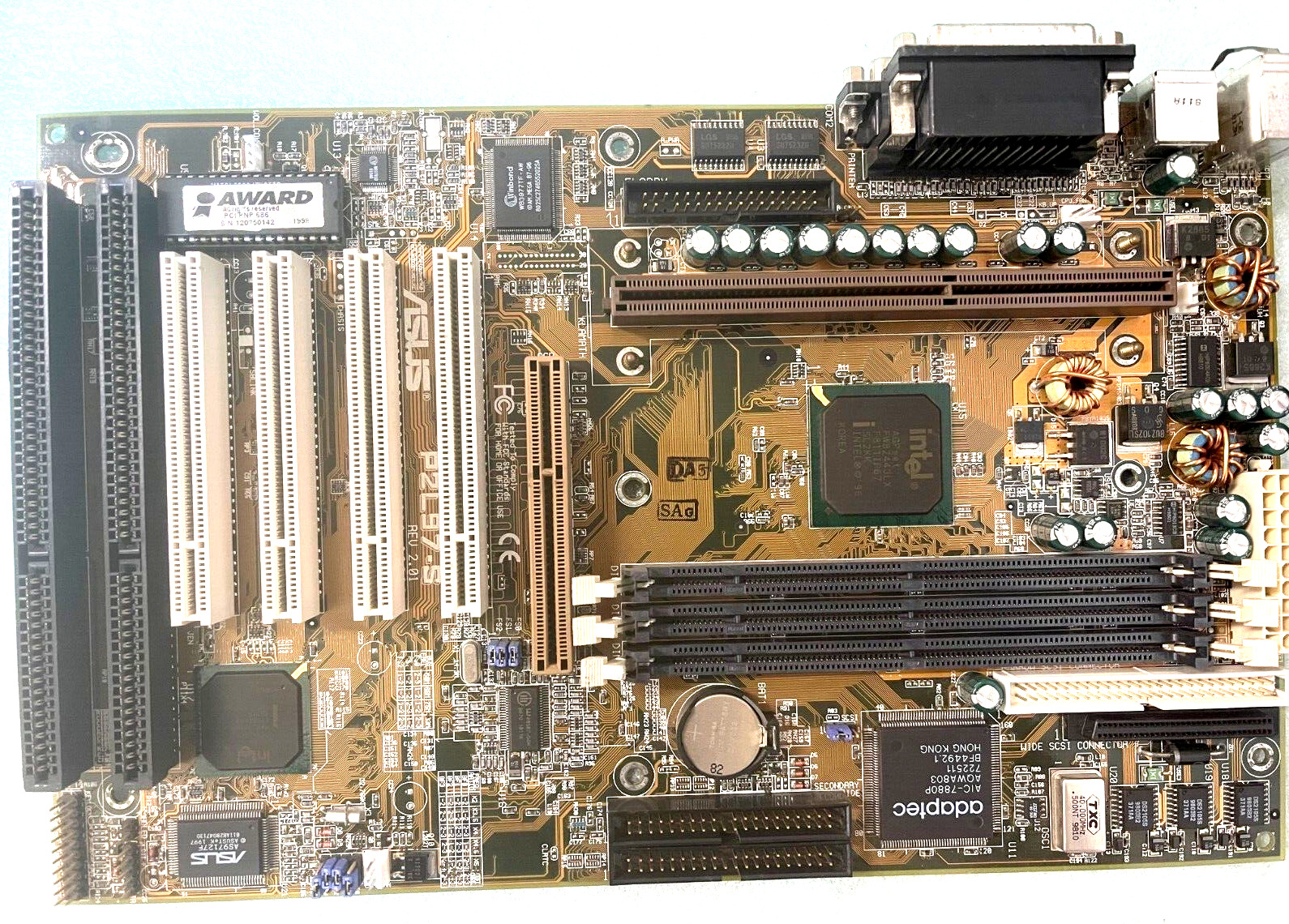VINTAGE ASUS P2L97-S R2.01 INTEL 440LX SLOT 1 ATX MOBO ADAPTEC 50P SCSI MBMX49