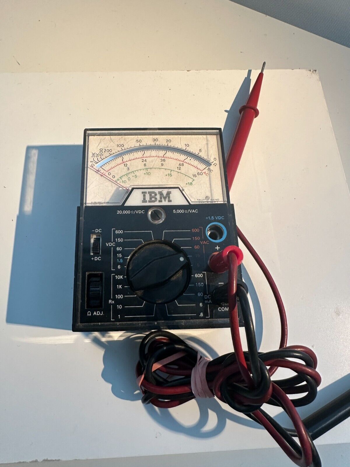 Simpson IBM Model 200C DC VOM TAUT BAND SUSPENSION meter from the 1980\'s TESTED