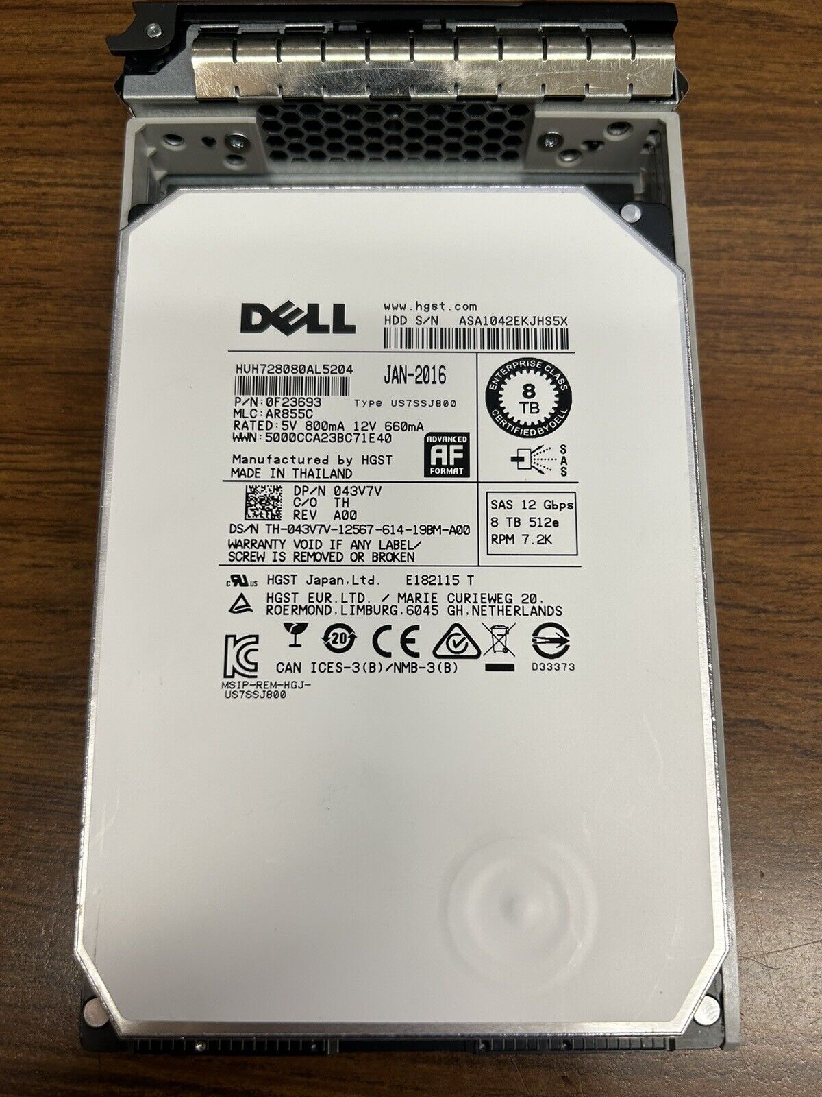 43V7V Dell 8TB 7.2K 12Gb/s SAS 3.5in Hard Drive HUH728080AL5204 - LOW HOURS