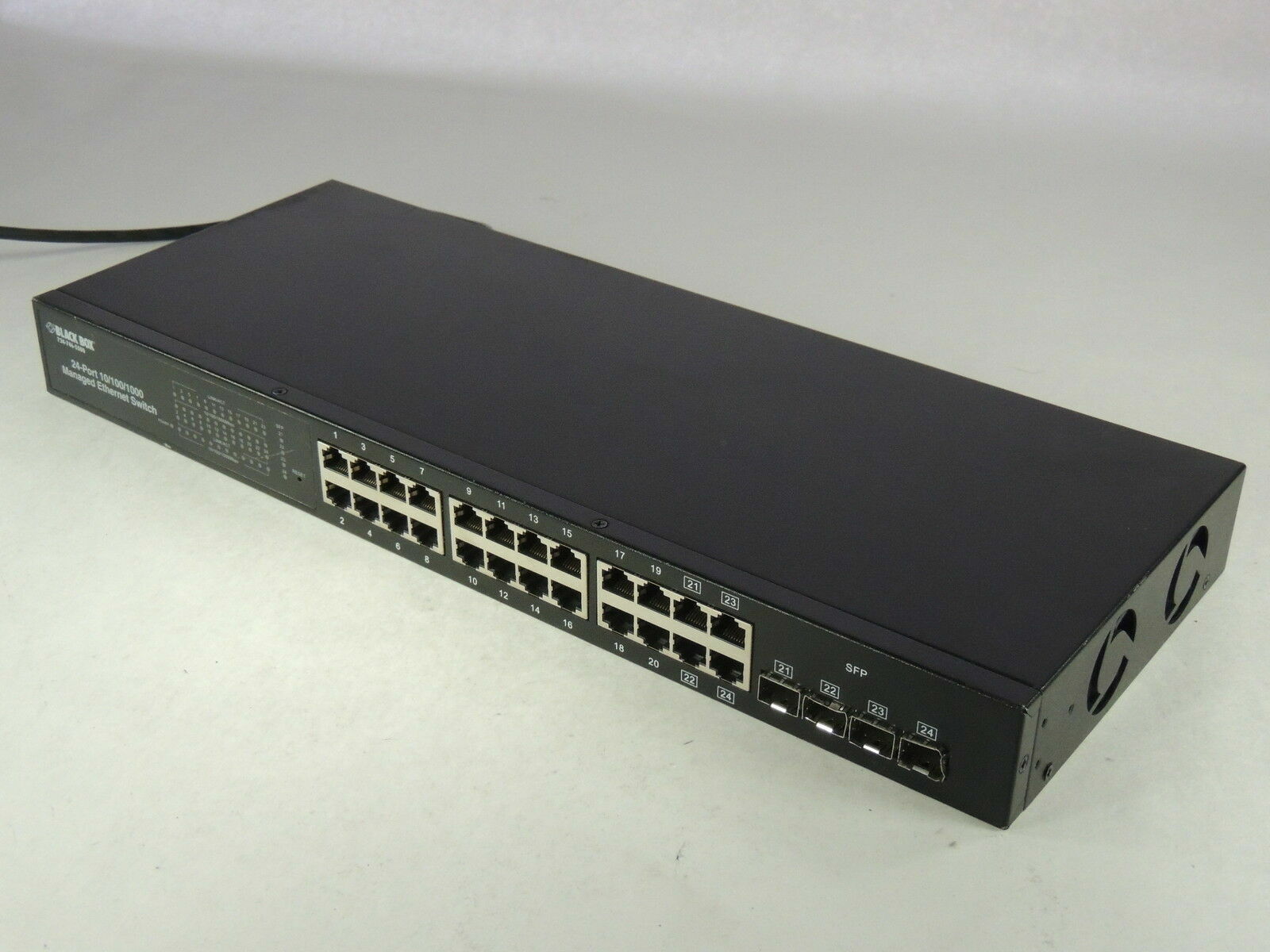 Black Box GIGABIT (LGB2003A-R2) 24-Ports 4-SFP DUAL MEDIA  External Switch