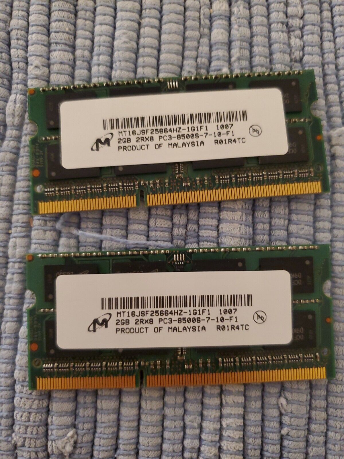 Micron PC3-8500 (DDR3-1066) 2 GB SO-DIMM 1066 MHz PC3-8500 DDR3 Memory...
