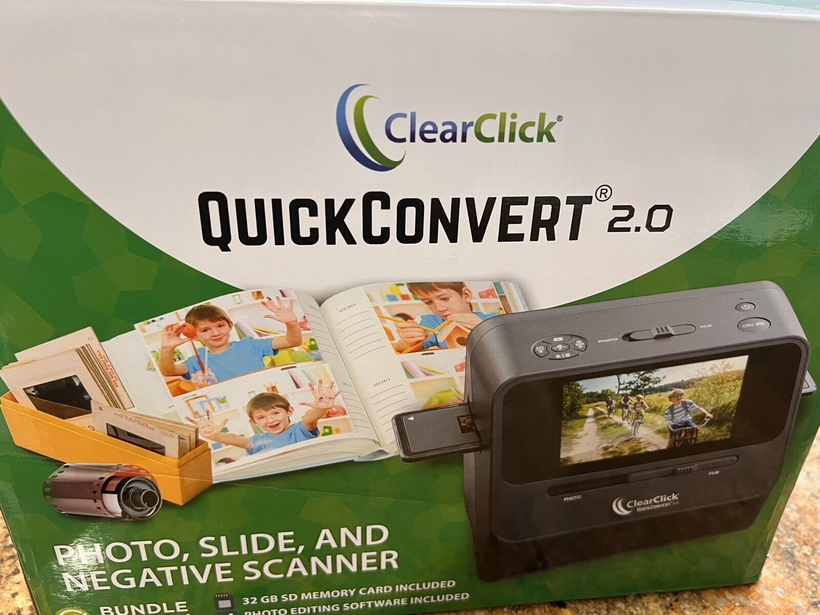ClearClick 14 MP QuickConvert 2.0 Portable Photo, Slide, Film, Negative Scanner