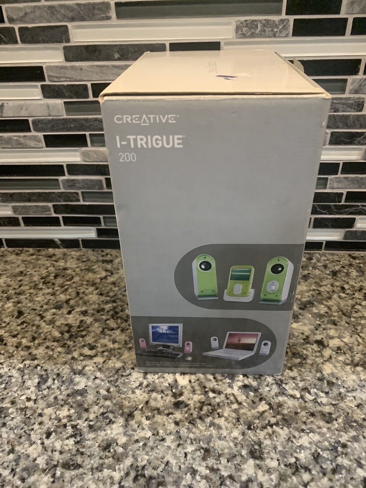 New Sealed Creative I-Trigue 200 Computer Speakers Snap On Color Plates Rare