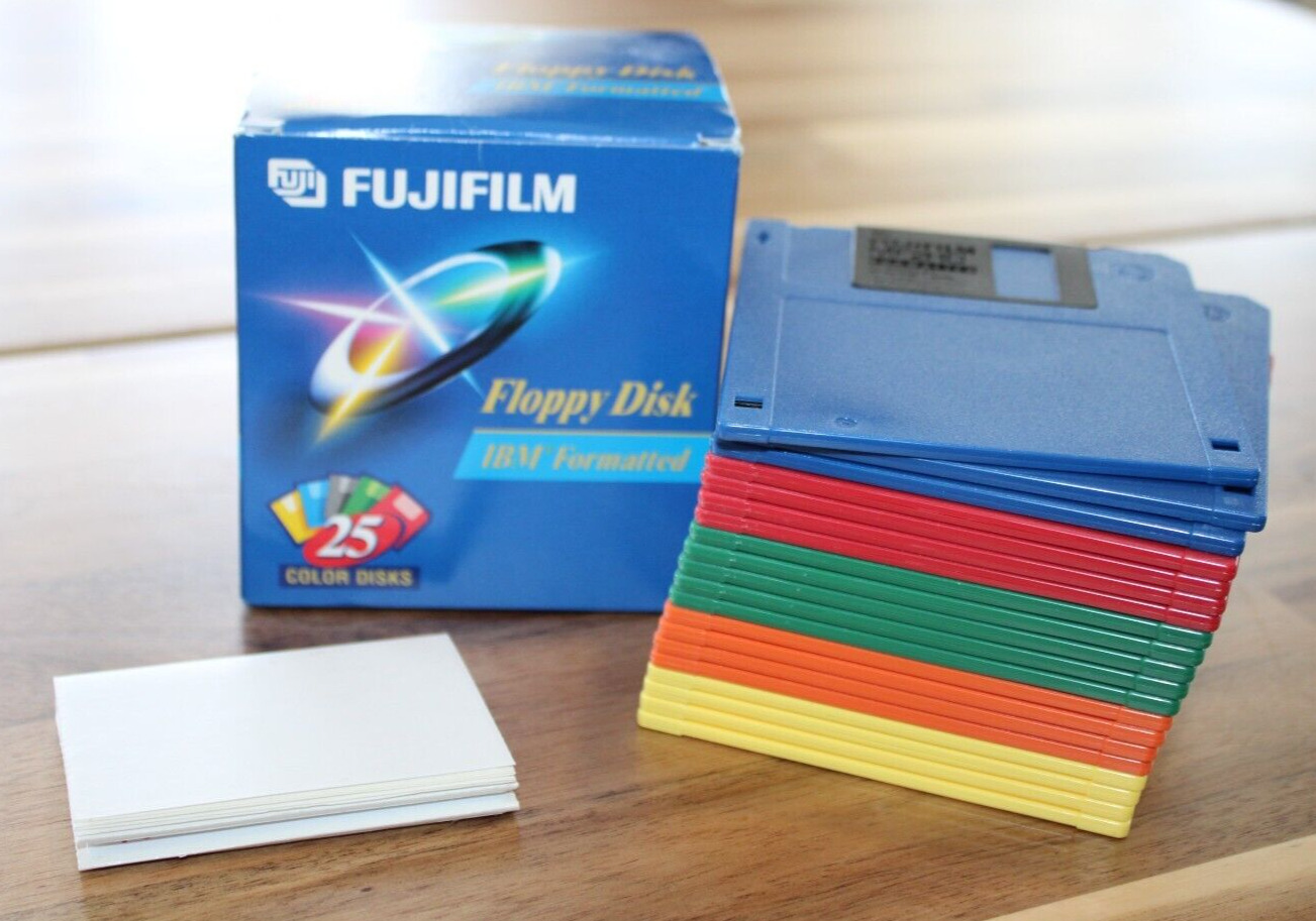 FujiFilm Floppy Disk IBM Formatted Lot Of 20 1.44 MB Multiple Colors