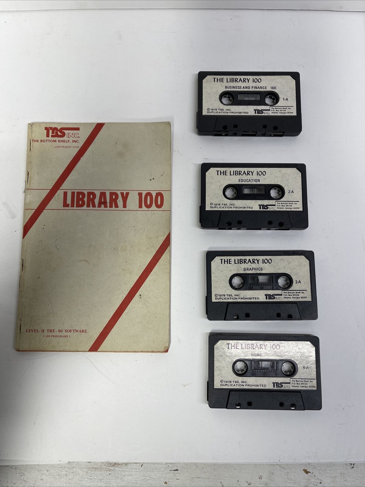 Very Rare Library 100 Trs 80 Software 1978 Program Cassettes And Booklet￼