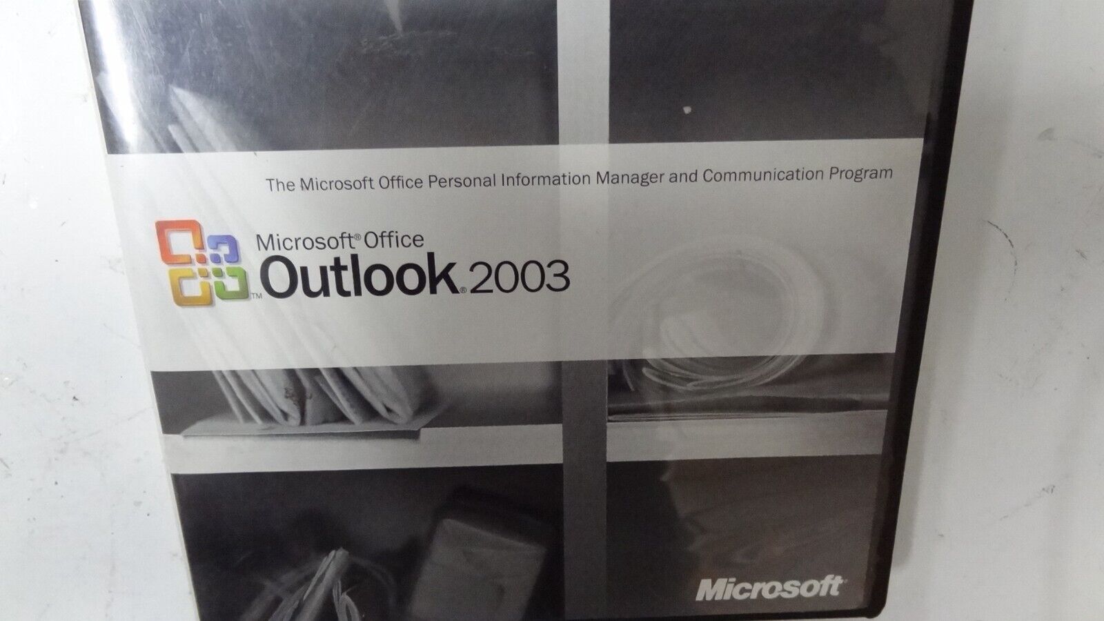Microsoft Office Outlook 2003 Full Version w/Product Key & License  - NEVER USED