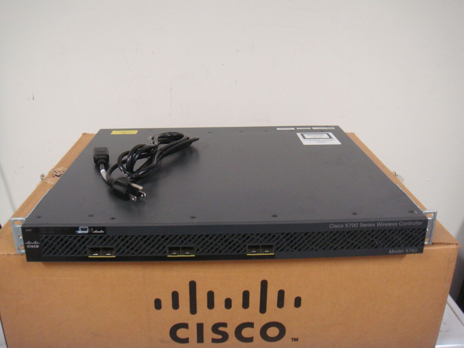 Cisco AIR-CT5760-HA-K9 5760 Series Wireless Controller Dual power supply