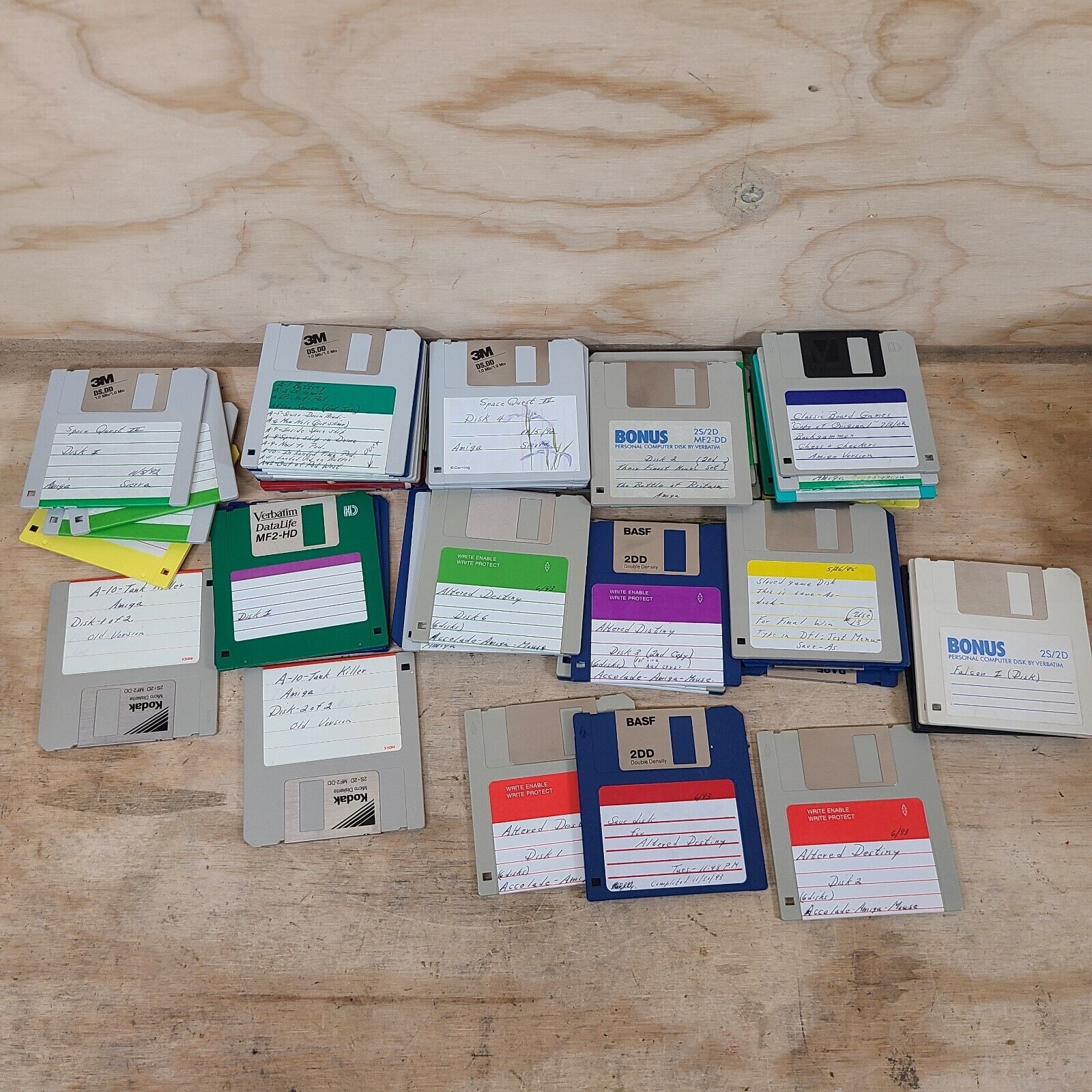 Lot of 18  Amiga Games 3.5\