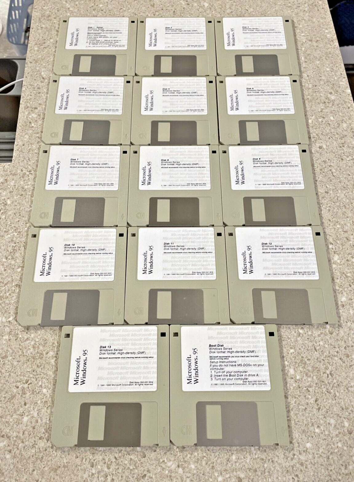 Vintage Microsoft Windows 95 Replacement Set  3.5 Floppy Discs