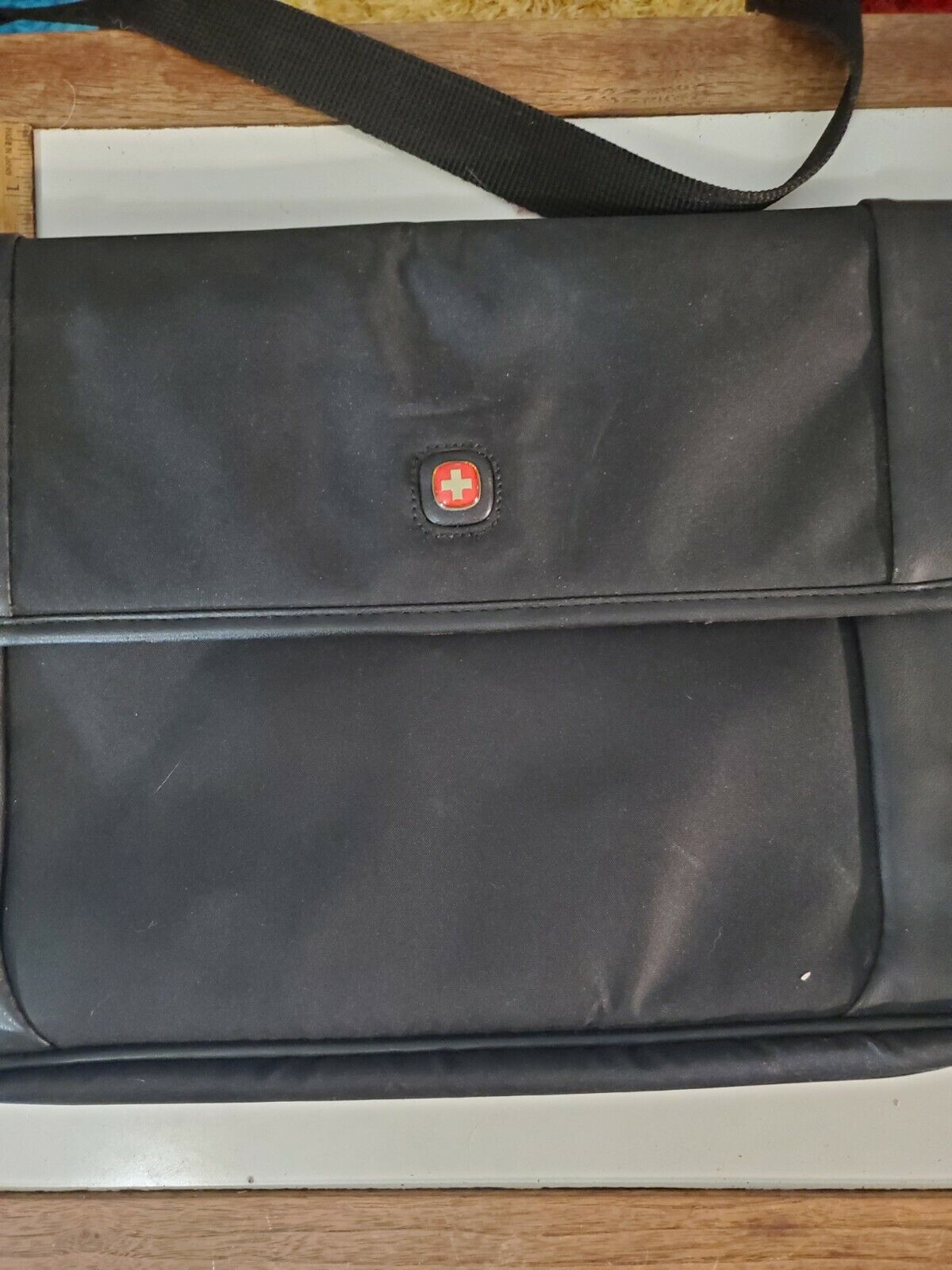 Vintage Black Computer Laptop Portable Shoulder Bag Swiss Army  14\