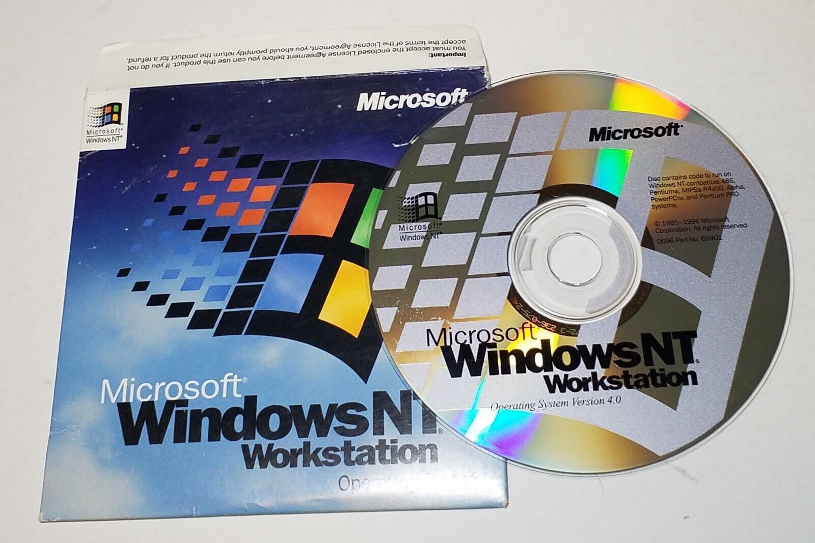 Microsoft Windows NT Workstation Operating System Version 4.0 CD W/ Key