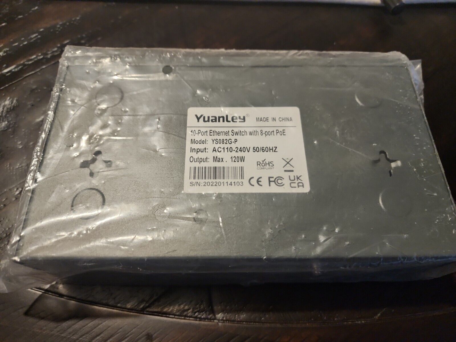 YuanLey YS082G-P Gray 1000Mbps 10-Port Ethernet Network Switch Box only