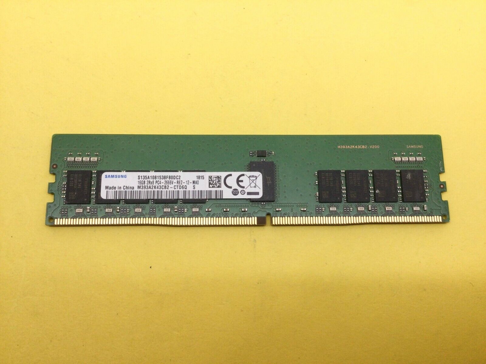 M393A2K43CB2-CTD SAMSUNG 16GB (1X16GB) 2RX8 PC4-2666V DDR4 SERVER MEMORY