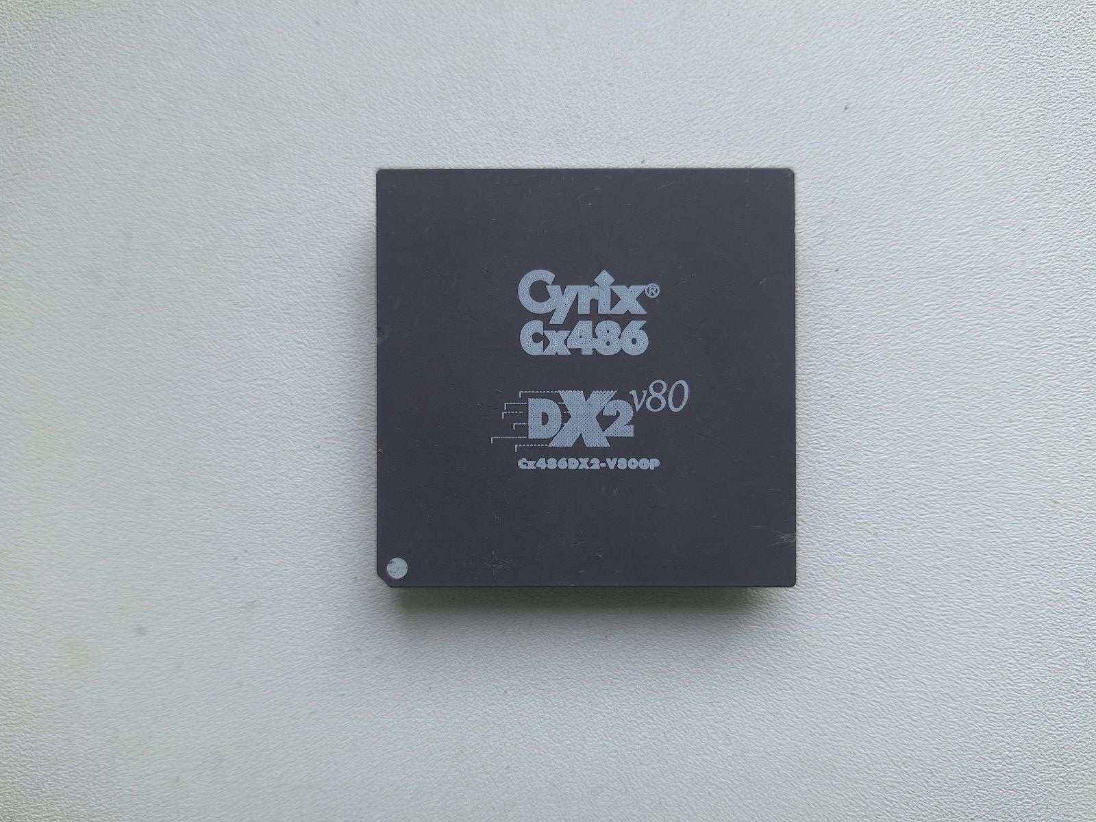 Cyrix Cx486DX2-V80GP 486DX2-80 vintage CPU GOLD