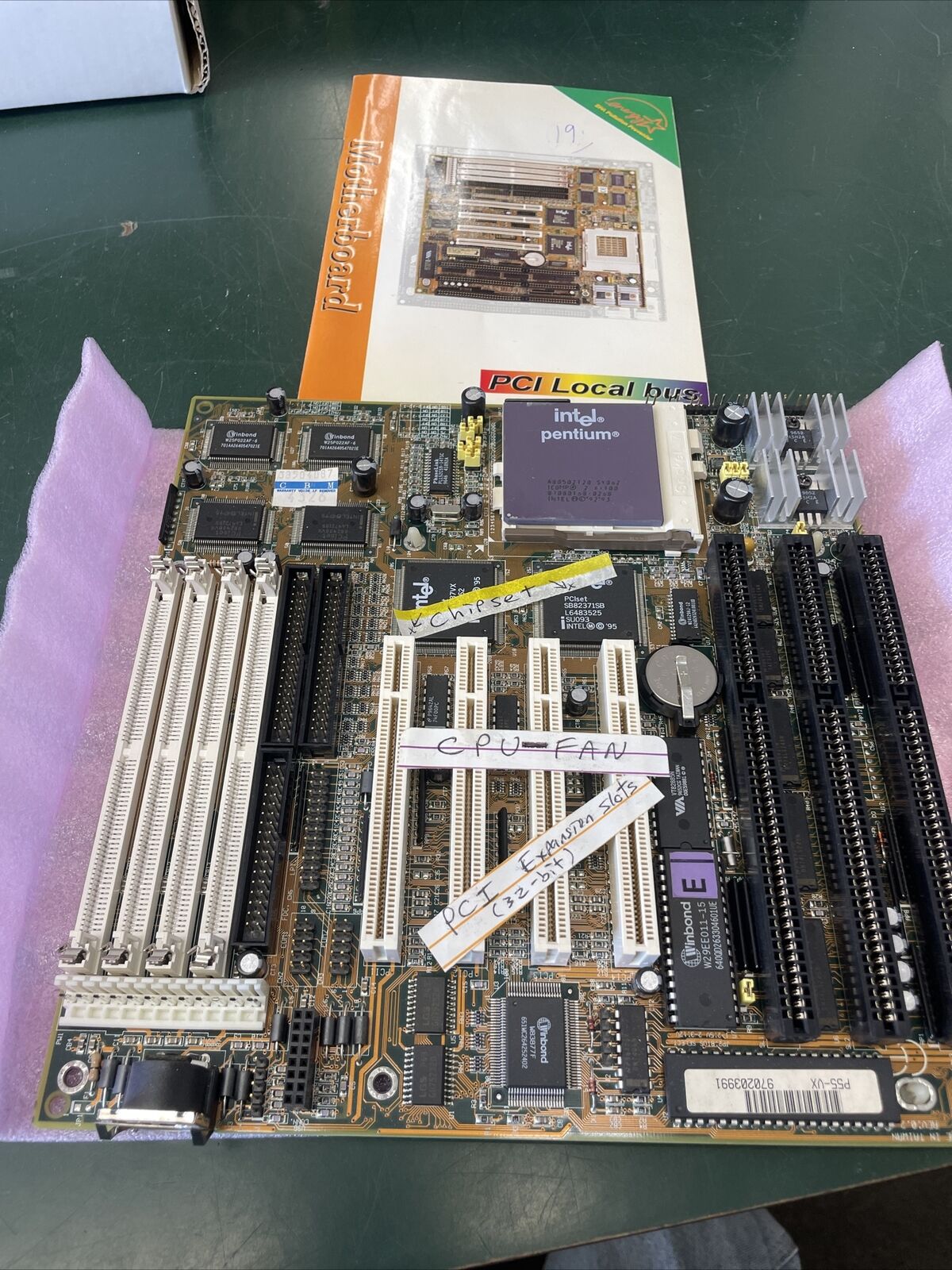 P55-VX Socket 7 Baby AT motherboard Intel chipset 4PCI 3ISA slots 4 S