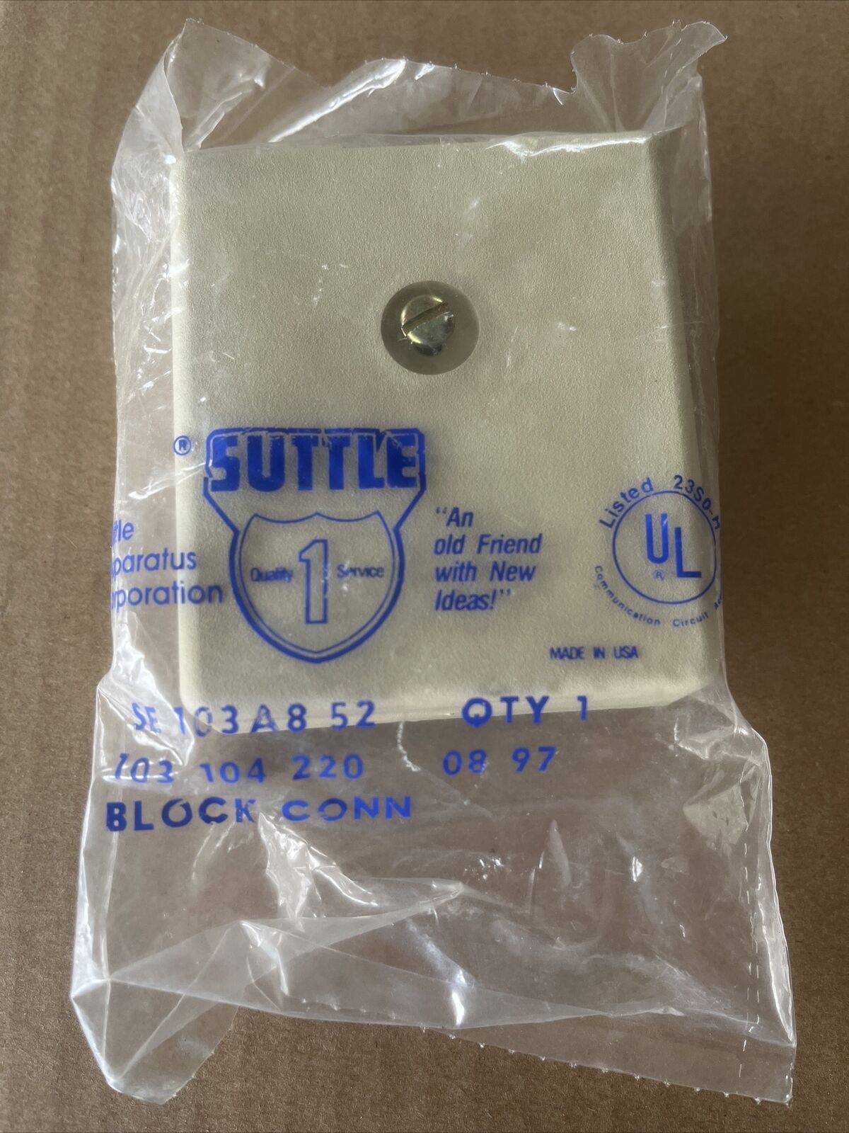 New in package Suttle SE-630B4 1-Port Steel Wall Mount Phone Jack