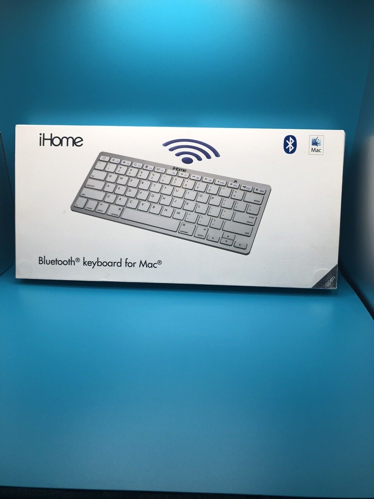 iHome Wireless Bluetooth Keyboard for MAC in Silver