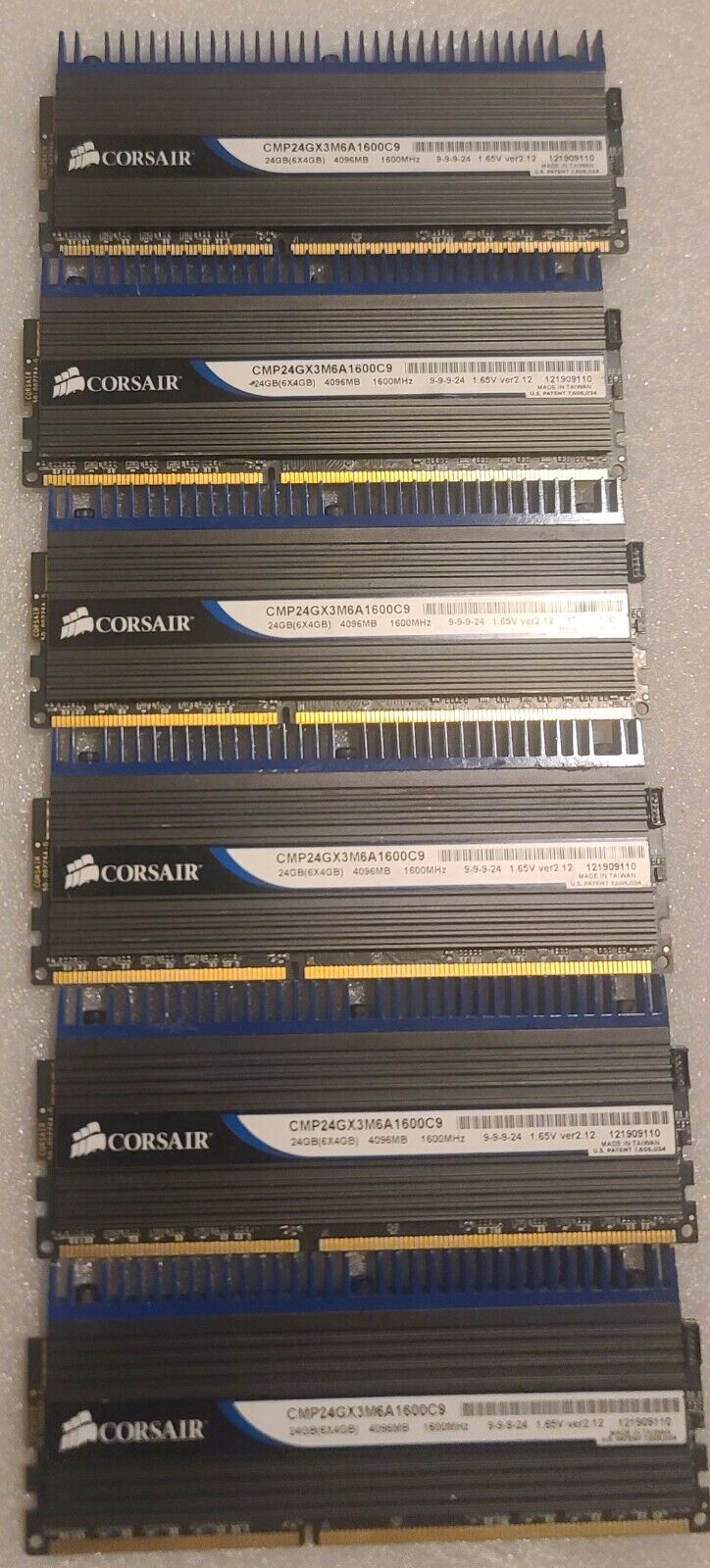 CORSAIR DOMINATOR 24GB (6 x 4GB) DDR3 1600 (PC3 12800) CMP24GX3M6A1600C9