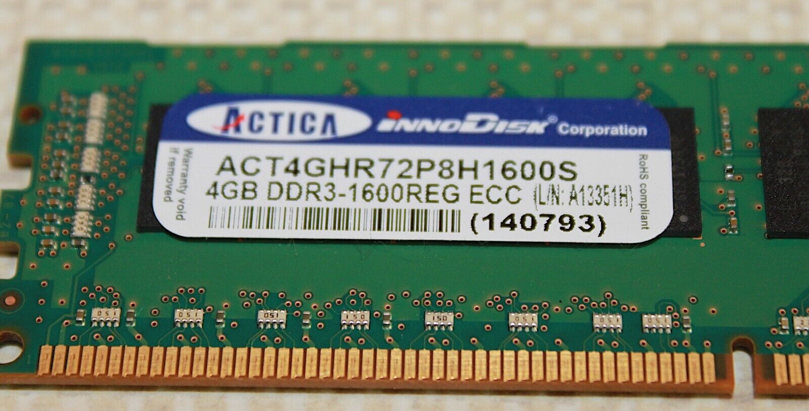 32GB Server Memory - ACTICA 4GB x 8. ACT 4GHR72P8H1600S