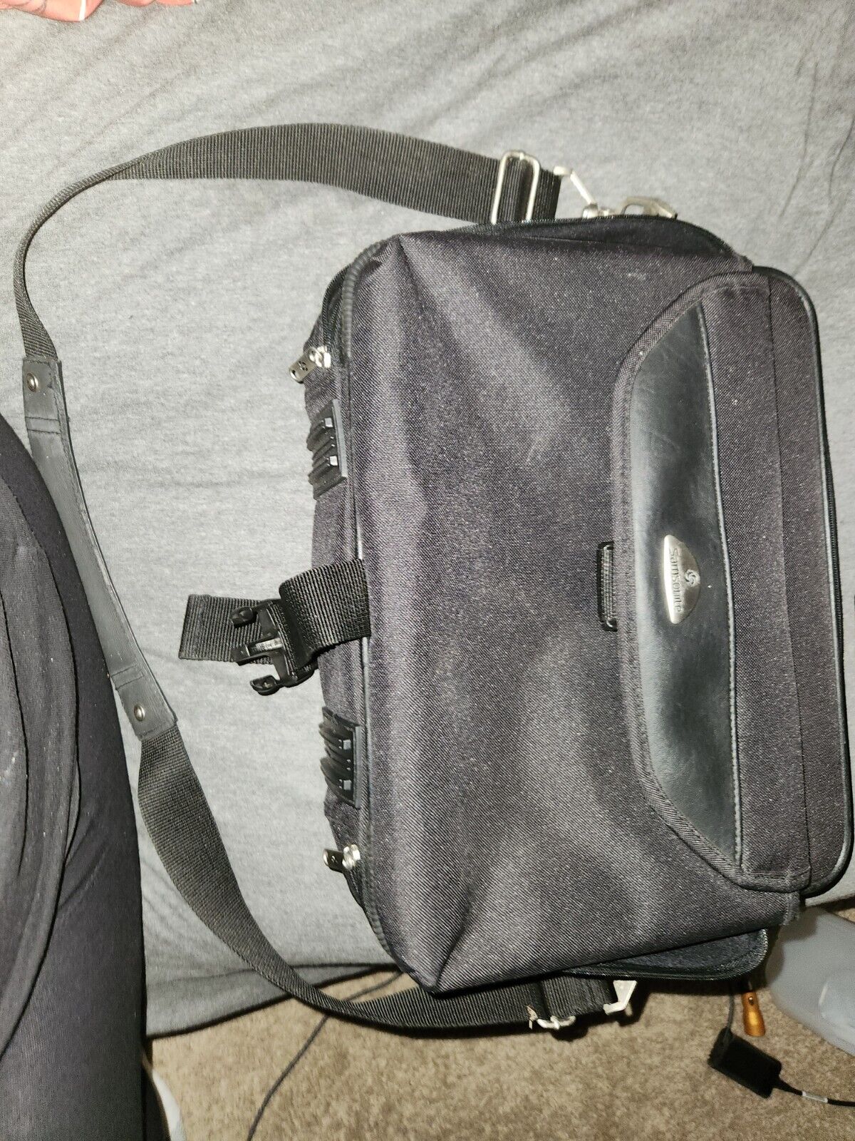 Samsonite Laptop Computer Travel Case Black Bag 15.75x12x2 Laptop